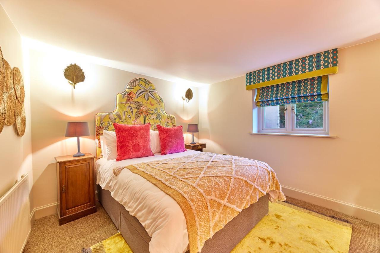 Holiday home Cinnabar: Luxury, Couple's Nook In Historic Walls. Berwick Upon Tweed